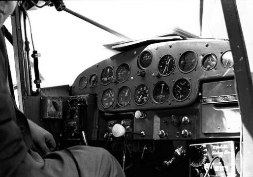 A view of the instrument panel in N1838B. The panel was of Gluckmann’s own design. He wrote: “I had an extra custom-made instrument panel made. I designed it myself, with a view of easy blind flying for an amateur.” Many of the instruments and fittings are still in the aircraft as well as the same dark blue paint. Photo: Fritz Adam.