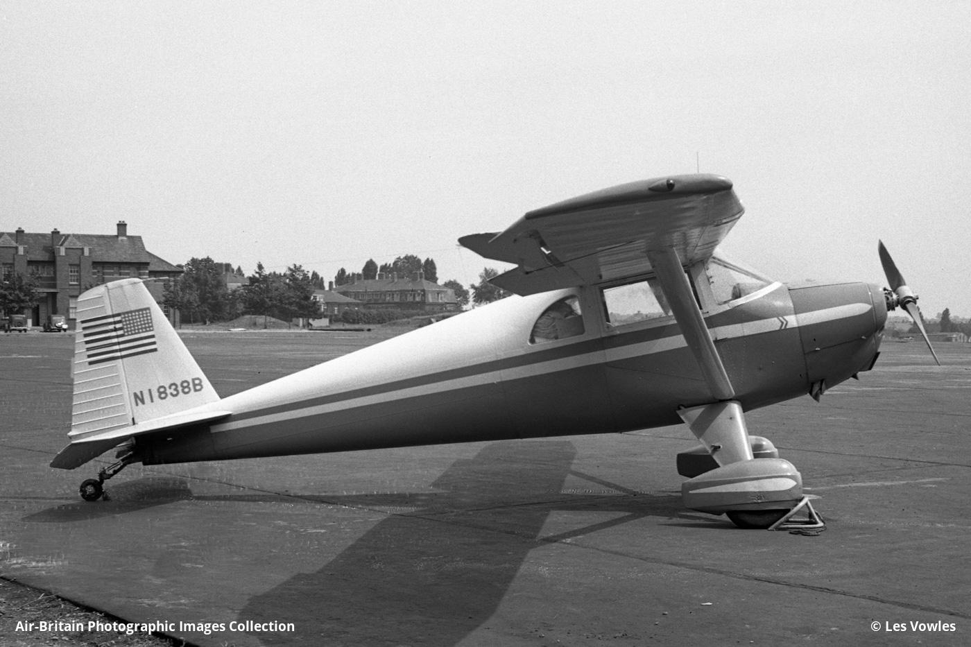 N1838B at RAF Northolt in the London Borough of Hillingdon on July 2, 1953 after returning from Berlin.  Photo credit: Les Vowles.